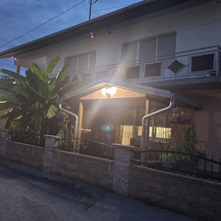 Kaca Apartmani 1 Banja Luka Kültér fotó