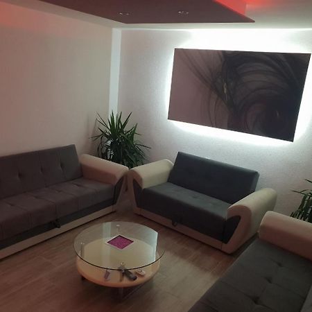 Kaca Apartmani 1 Banja Luka Kültér fotó