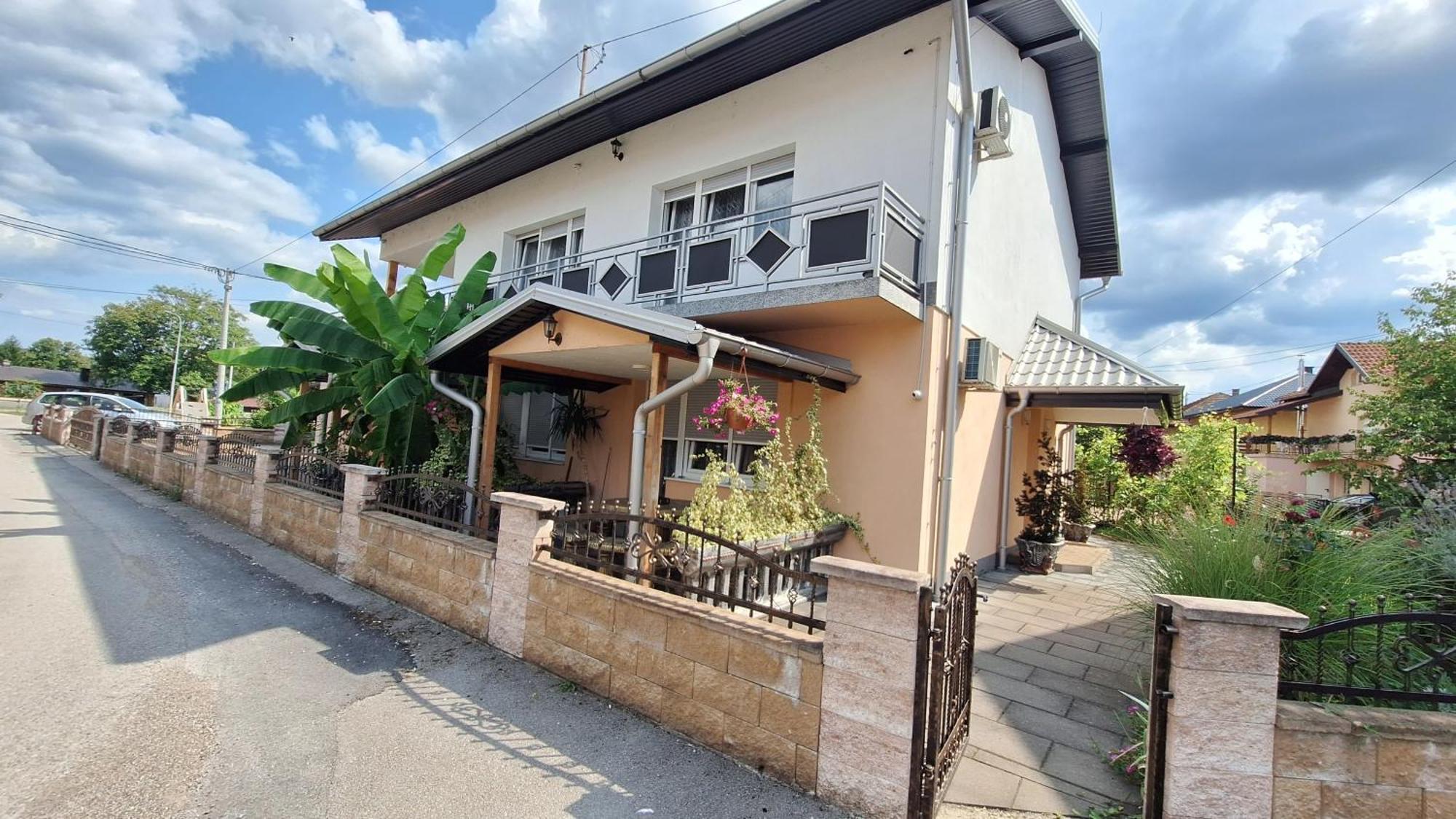 Kaca Apartmani 1 Banja Luka Kültér fotó
