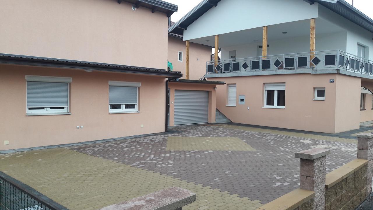 Kaca Apartmani 1 Banja Luka Kültér fotó