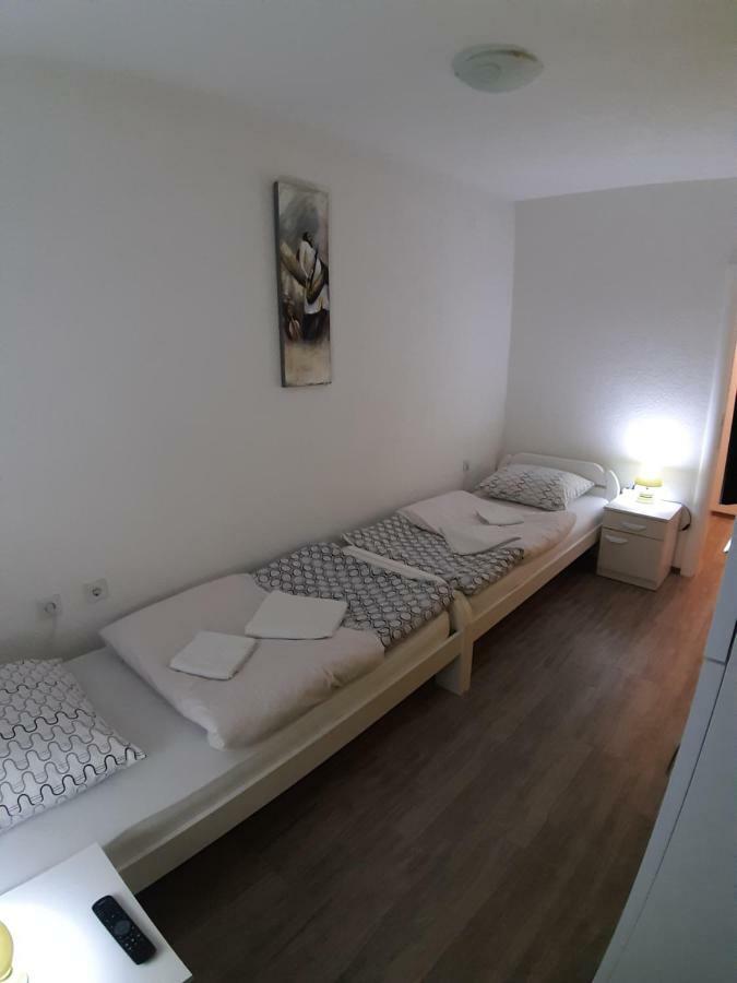 Kaca Apartmani 1 Banja Luka Kültér fotó